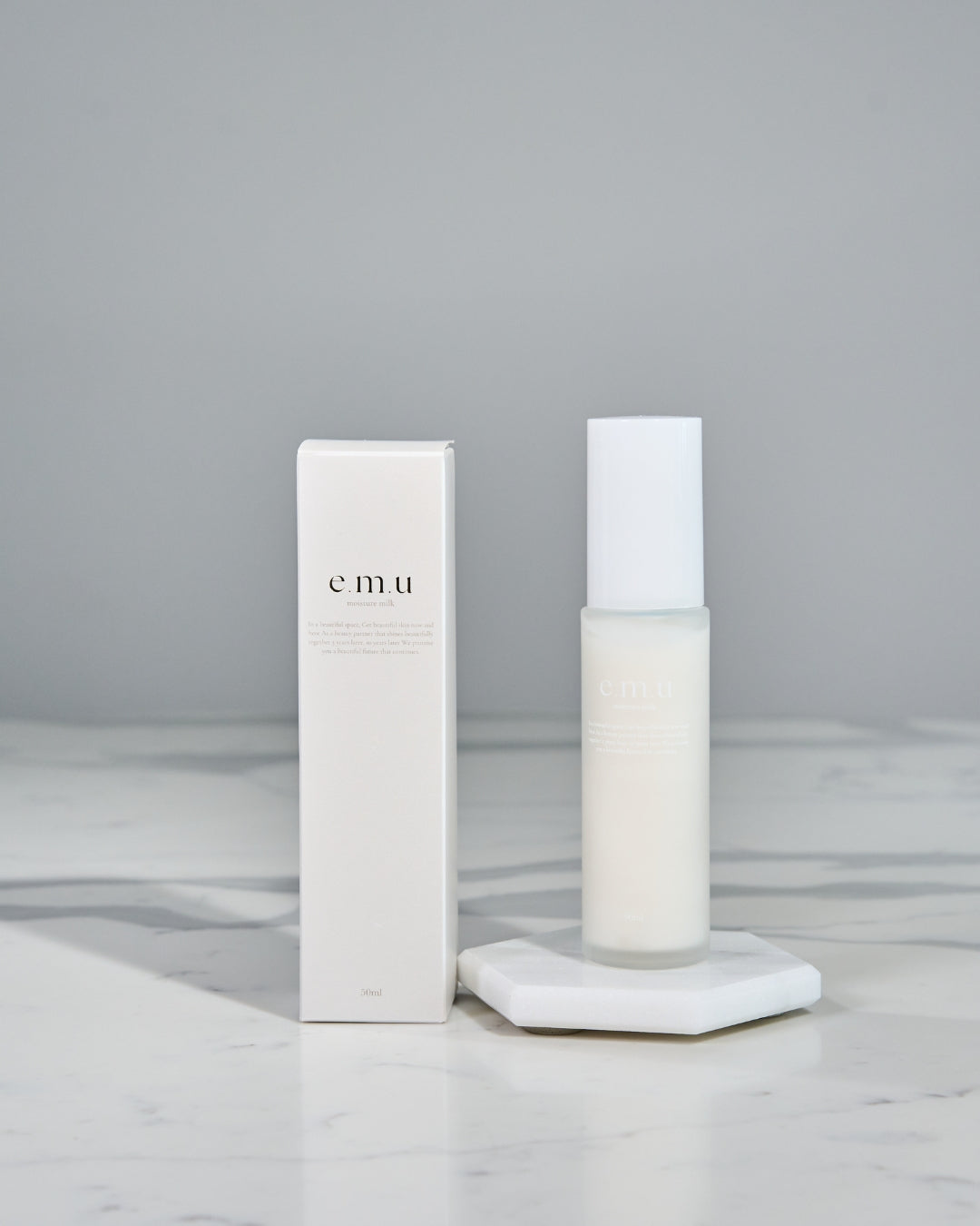 e.m.u moisture milk